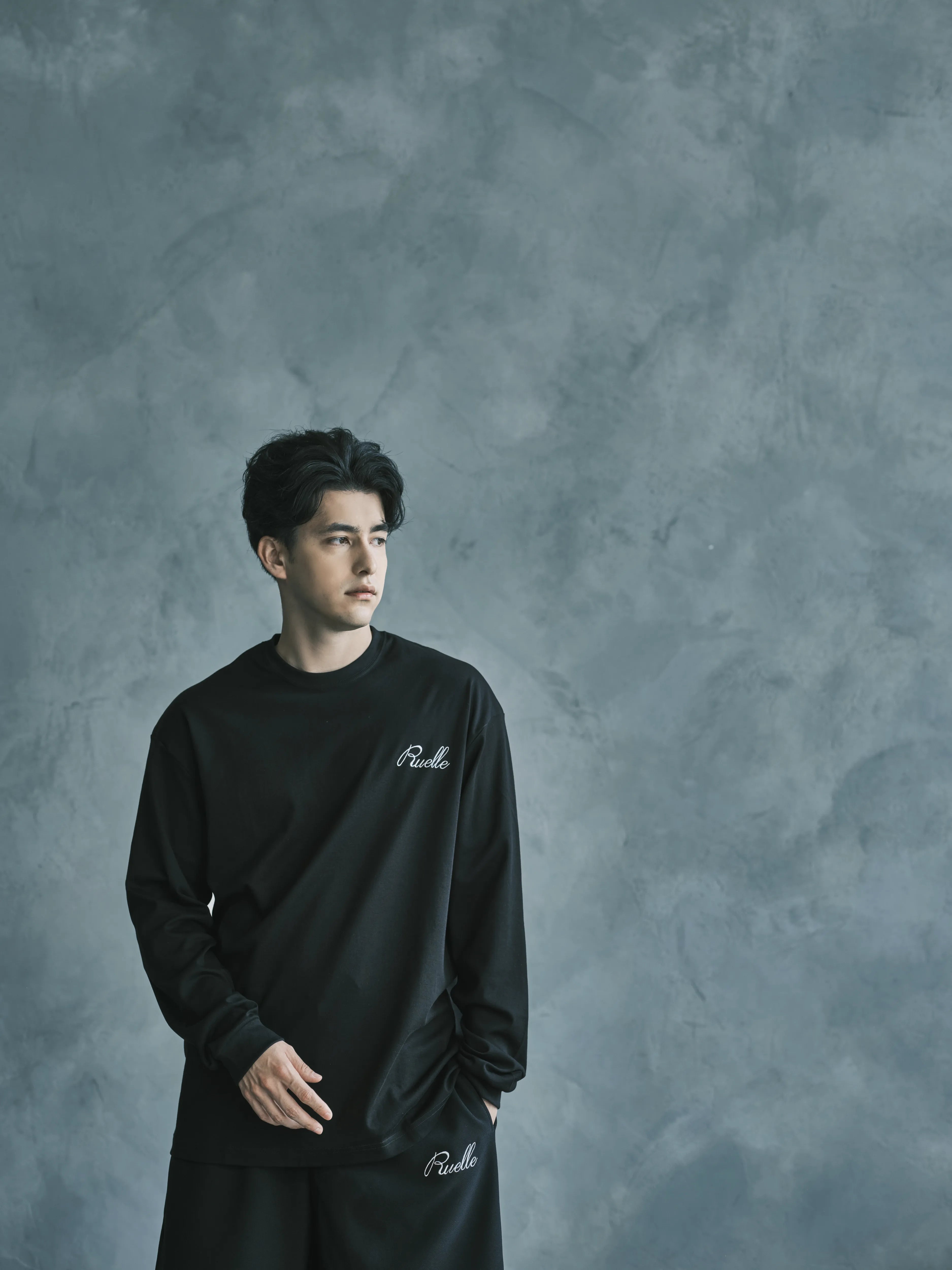 Signature Logo Long Sleeve-4