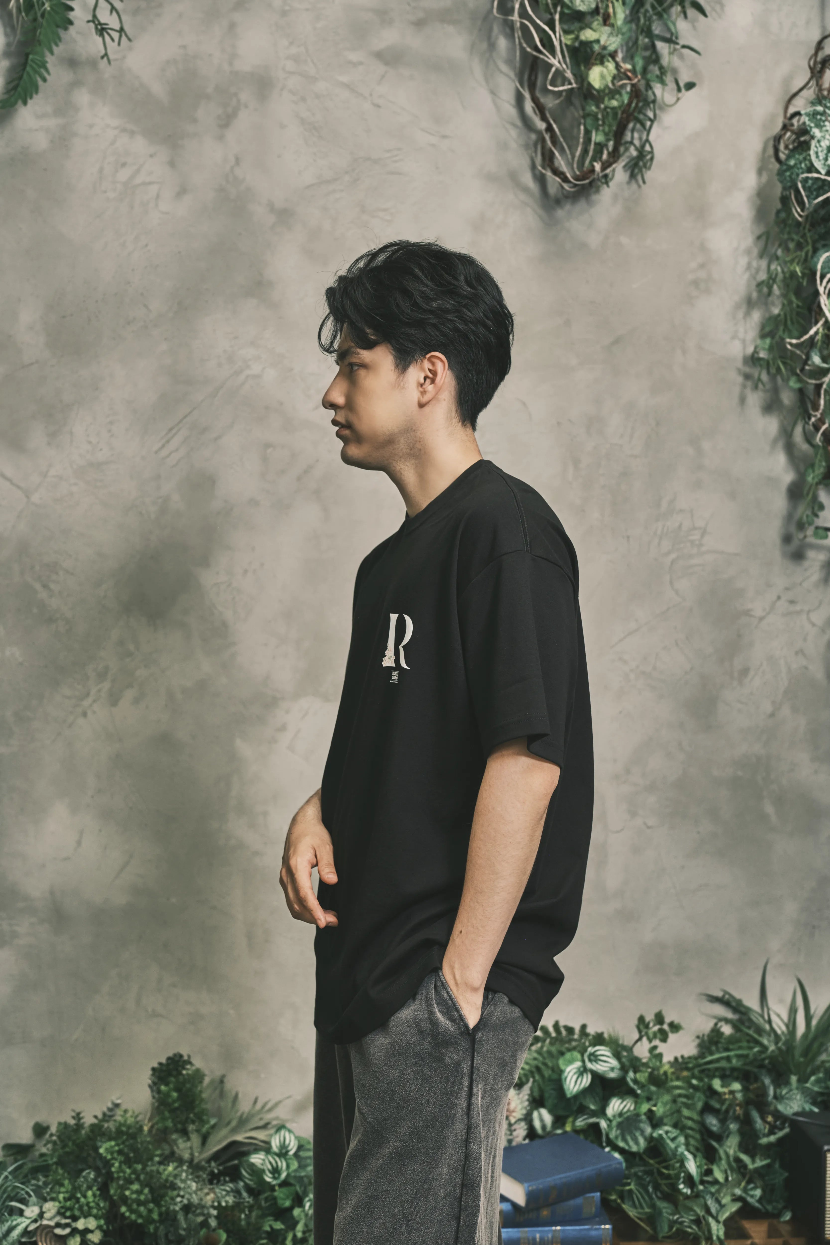 R Emblem Oversized T-shirt-8