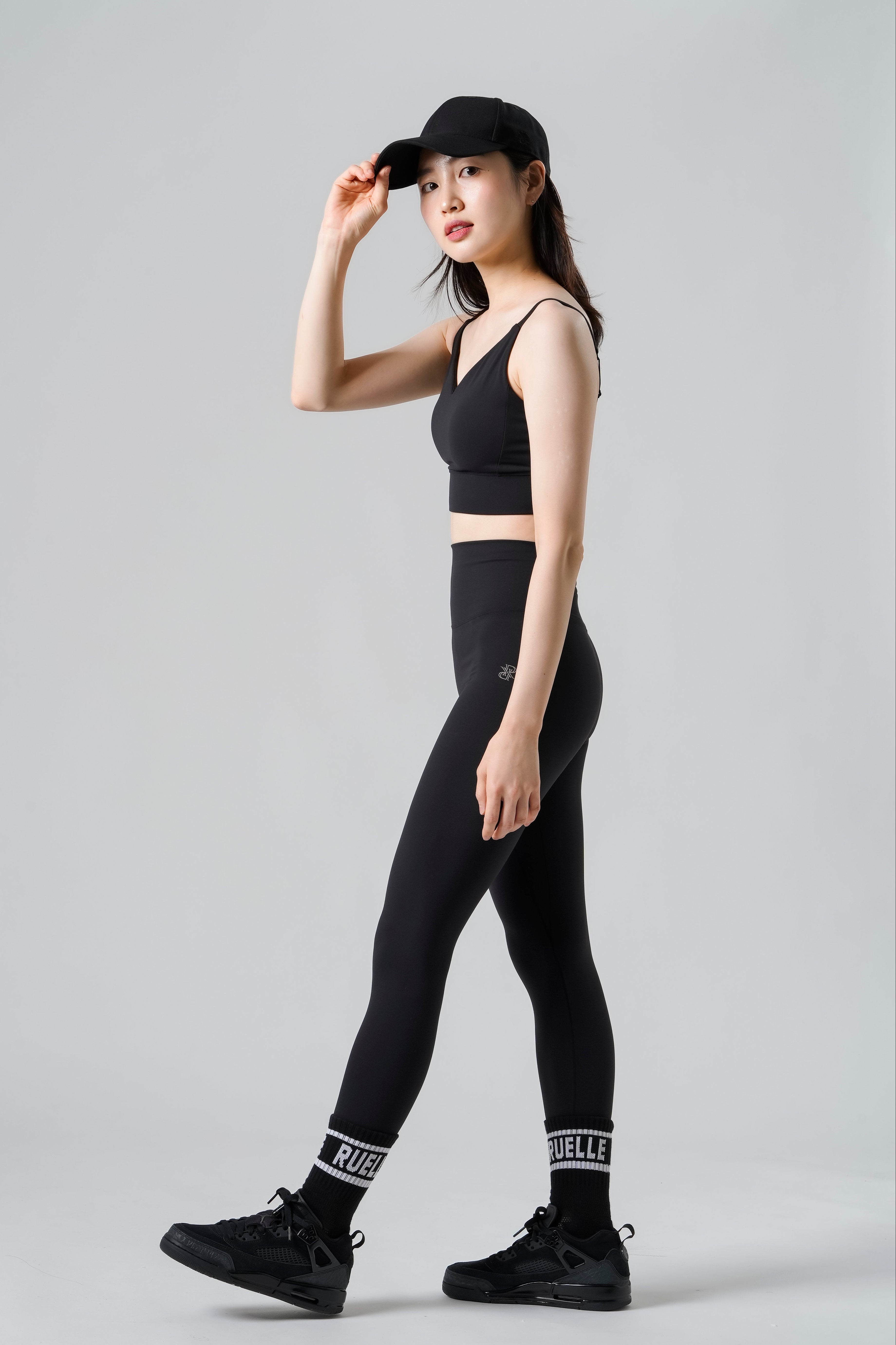 Soft Flex Two-Tone Bra Top – RUELLE