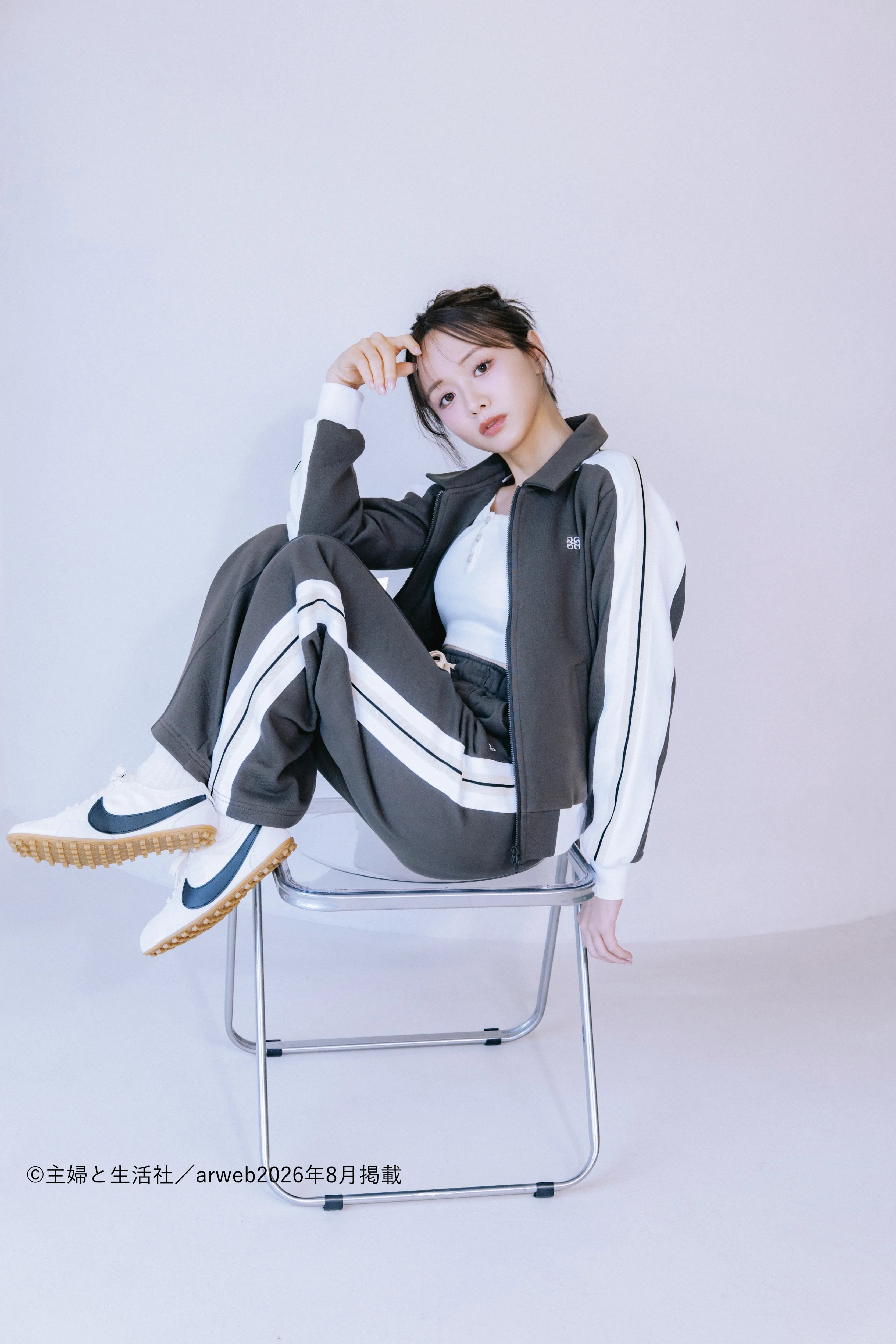 Side Stripe Track pants-2